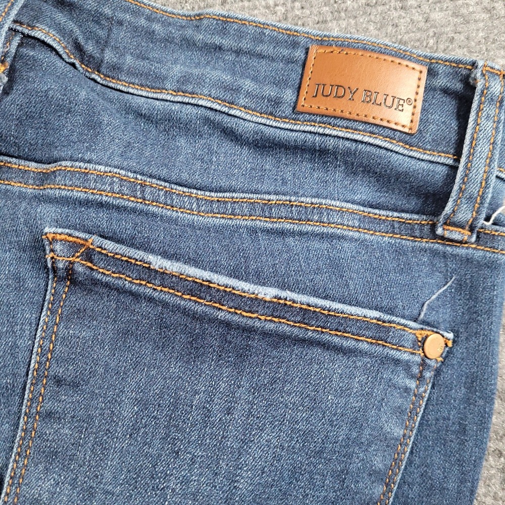 Judy Blue Skinny Fit Capri Women 15/32 Blue Dark Wash Lightly Distressed Stretch